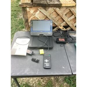 SONY Portable CD/DvD Player DVD-FX820 8-Inch Black